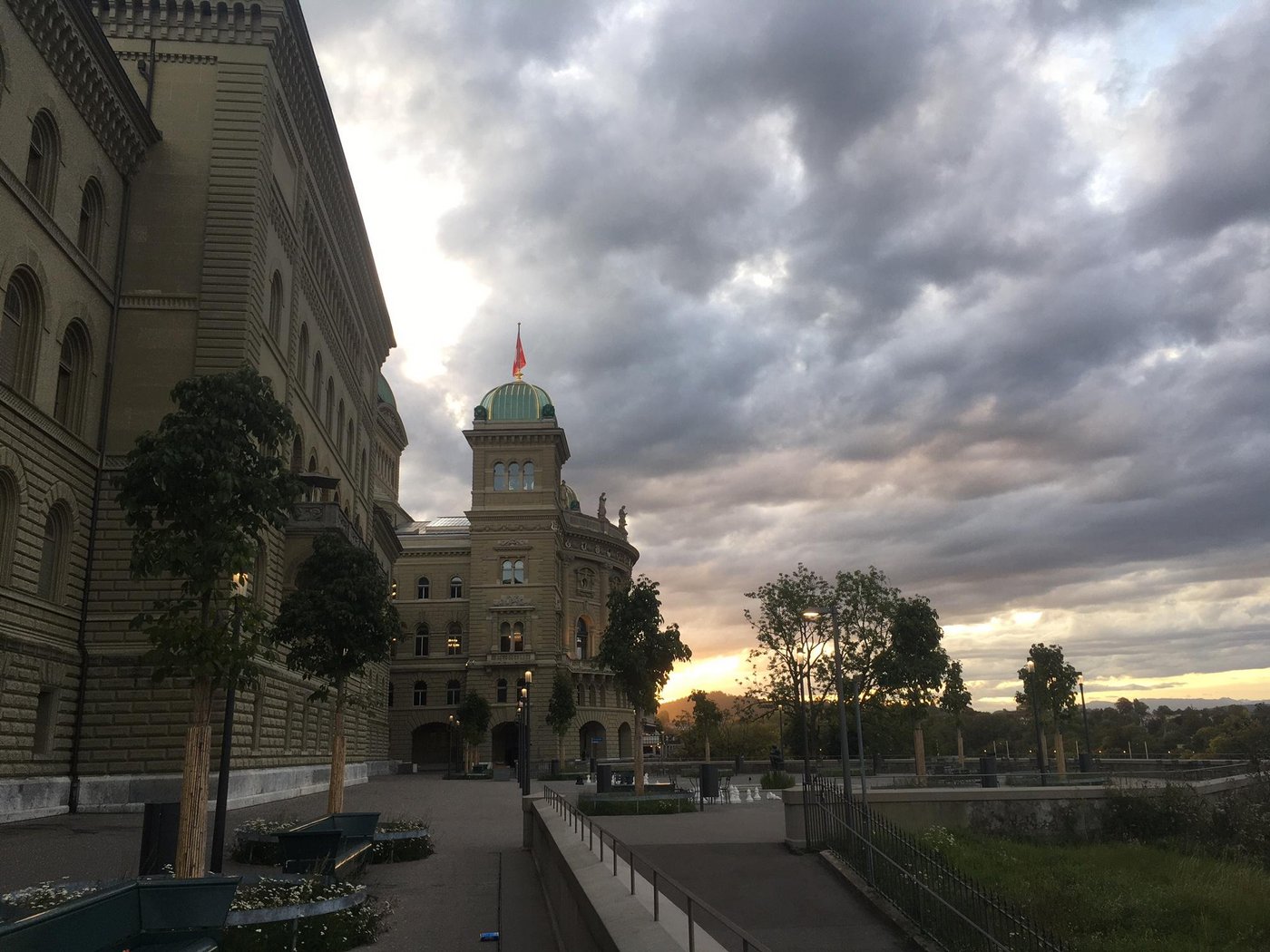 Mit Beiträgen für bauliche Massnahmen will der Bundesrat die Ammoniakemissionen verringern. (Bild jsc)