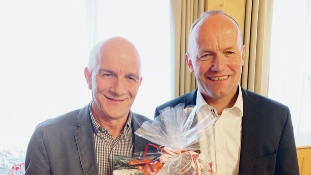 Das neue Ehrenmitgli Das neue Ehrenmitglied Sepp Murer (links) mit dem ZBB-Präsidenten Jakob Lütolf.