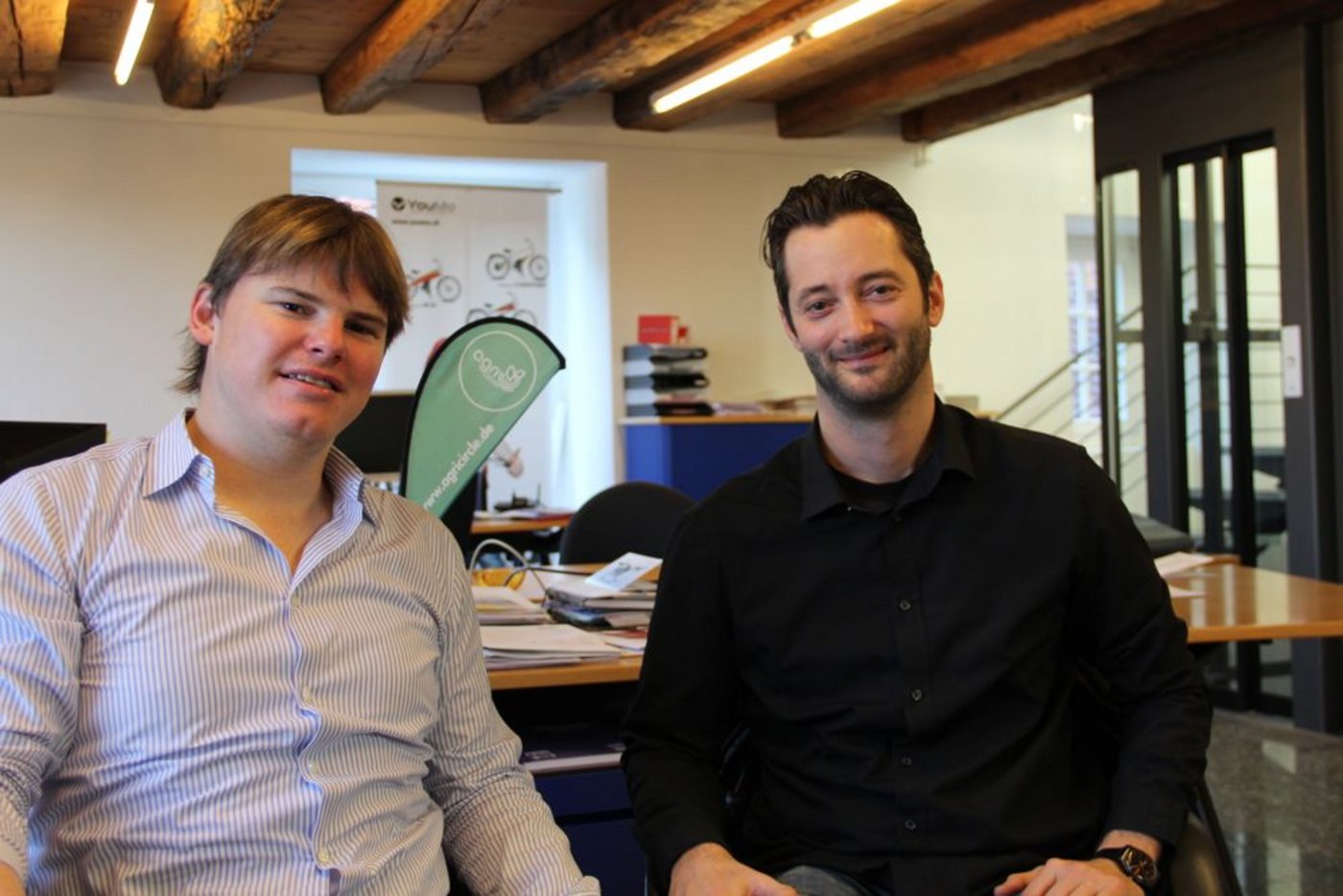 Daniel Markwald (links) und Peter Fröhlich haben die Firma Agricircle gegründet. Für die Geschäftsidee dahinter sind sie dieses Jahr mit dem St. Galler Jungunternehmerpreis «Startfelddiamant» ausgezeichnet worden. (Bild Christian Weber)