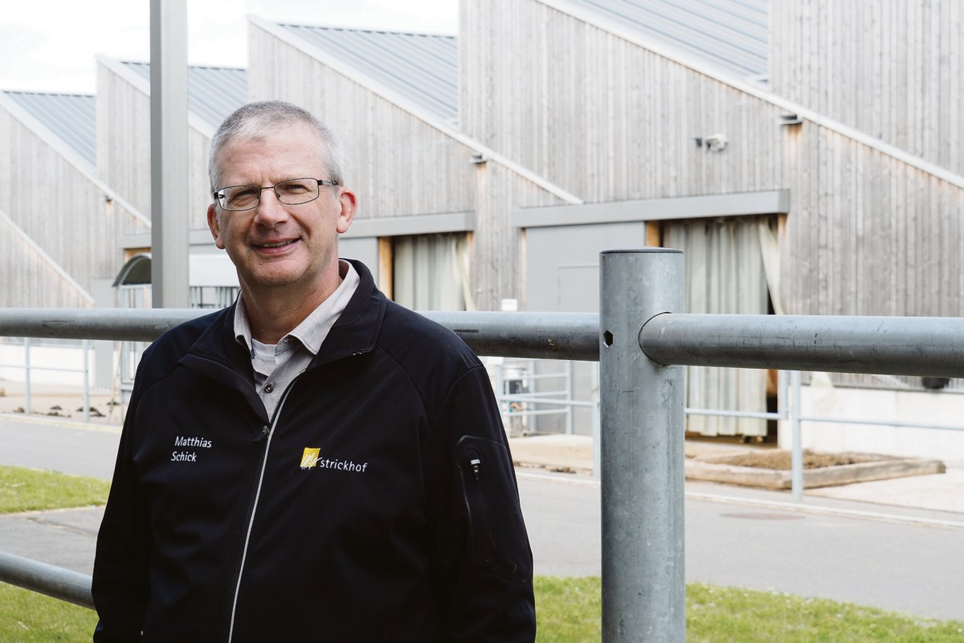 Matthias Schick vom Strickhof weiss: Mitarbeitende, Studierende und Forscher schätzen den ruhigen Charakter der OB-Herde.