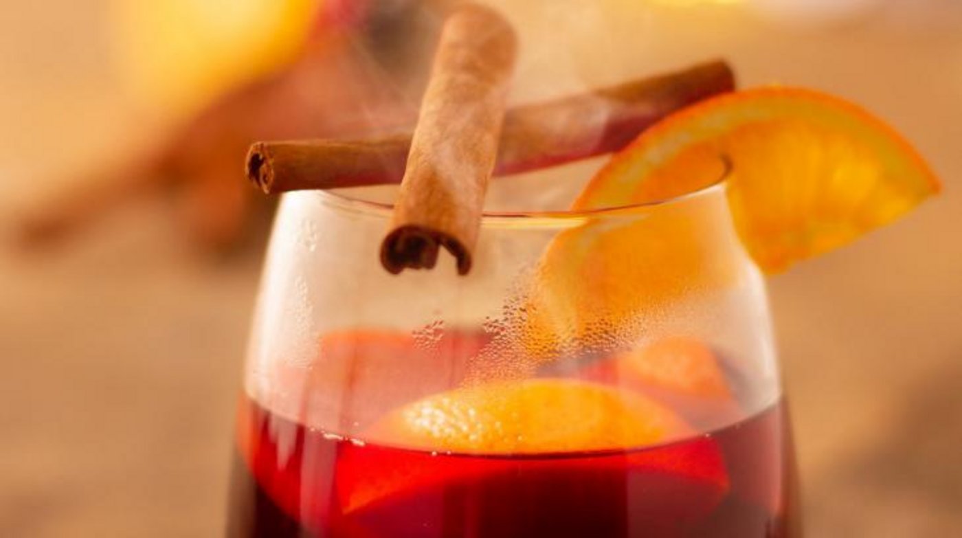 Passend zur kalten Jahreszeit soll der «Schweizer Glühwein» aus Thurgauer Pinot Noir ab Anfang November erhältlich sein. (Symbolbild Pixabay)