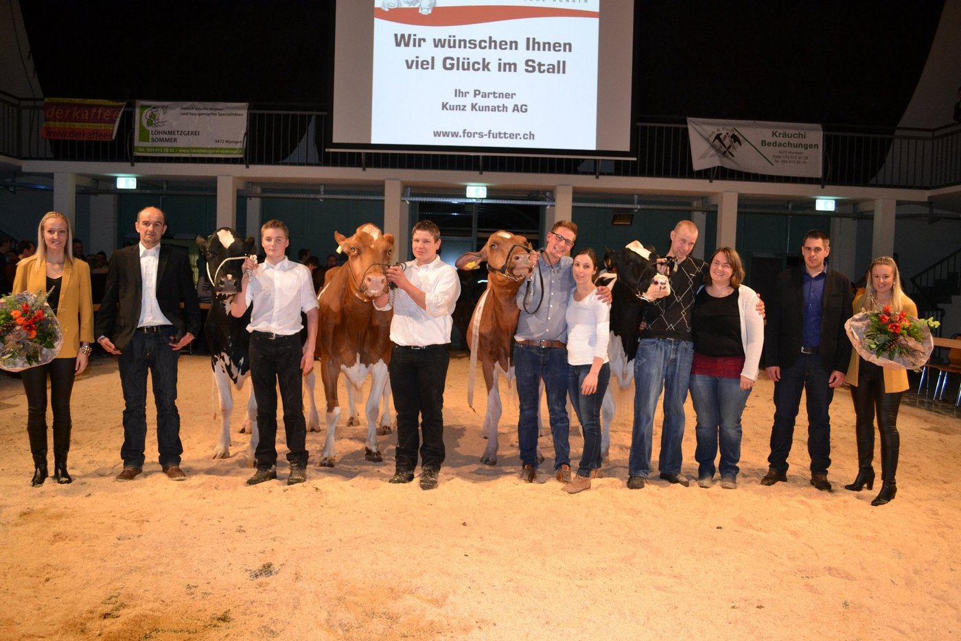 Die Siegerkühe (v. l. n. r.): Die Reserve-Schöneuter Rio-Ranch Adriano Petronas; die Schöneuterkuh Buris Absolute Juvenia; die Grand Champion Baumis Amor Pamela und die Reserve Grand Champion Acme Simone.