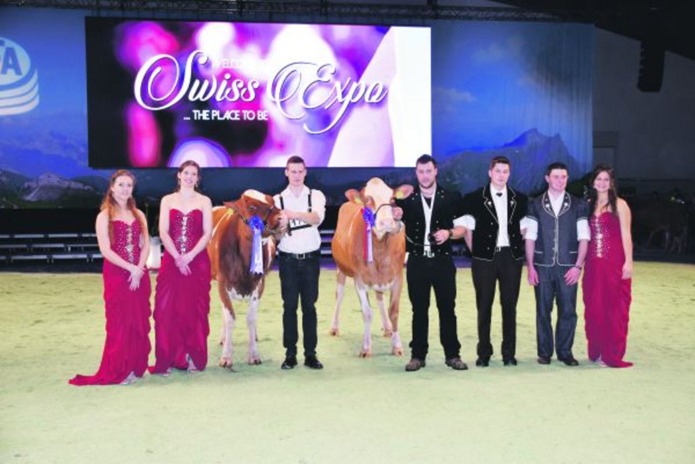 Keine Viehschau ohne Ehrendame. In Vorständen und Geschäftsleitungen kann man und frau sich eine solche Quote nur wünschen. (Bild BauZ)