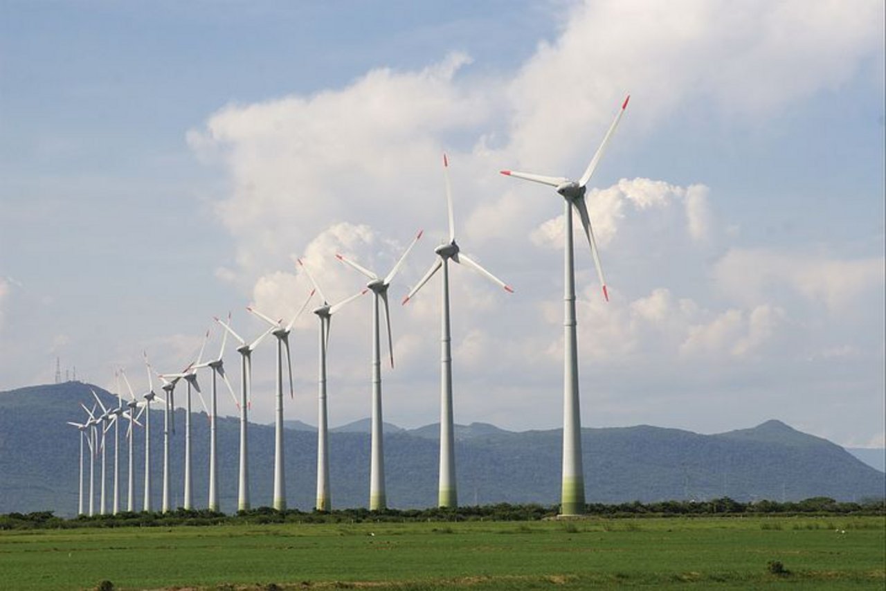 Das Waadtländer Kantonsgericht gibt grünes Licht für den Windpark von Sainte-Croix VD im Jura. (Bild Pixabay)