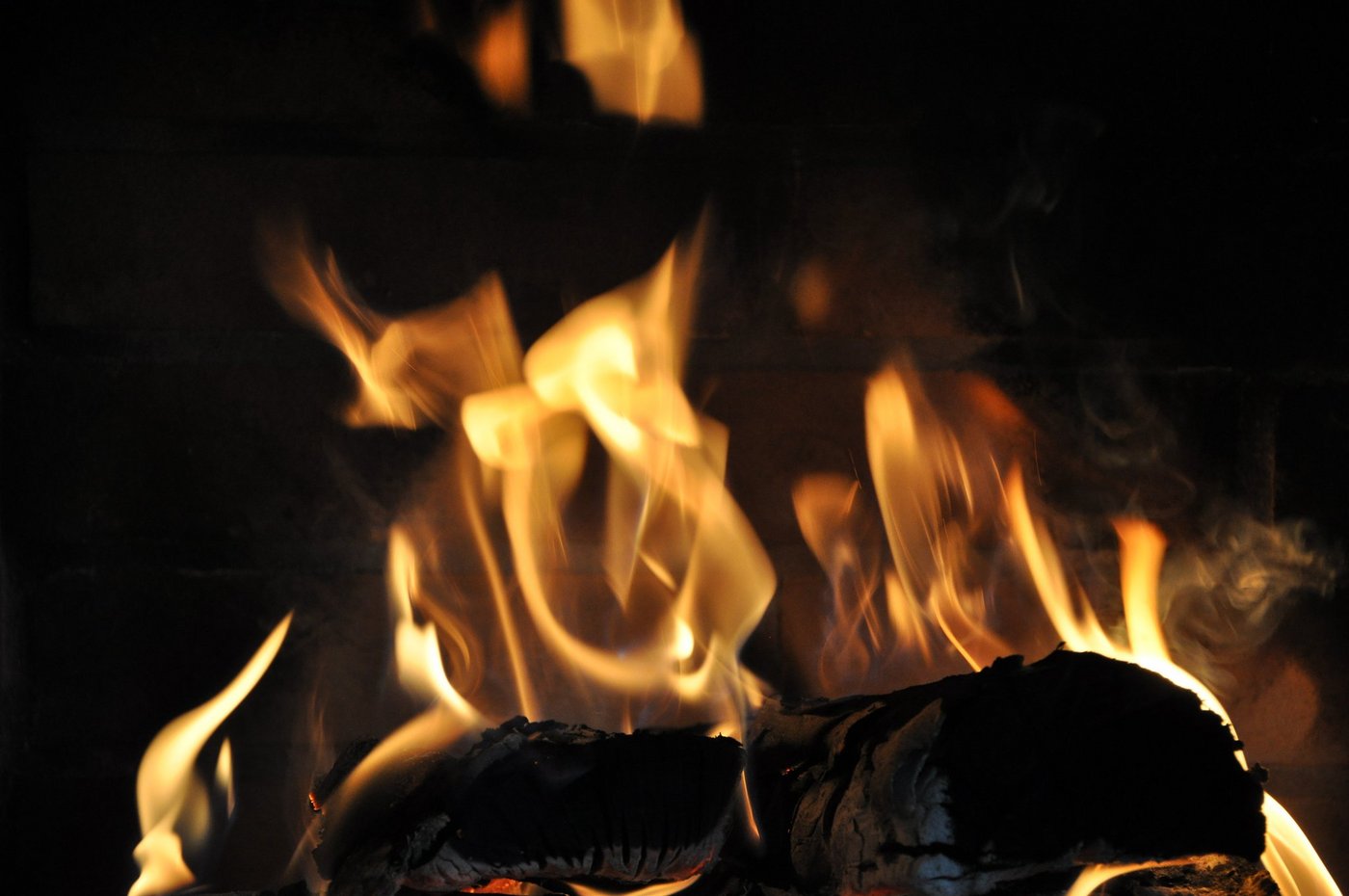 Symbolbild: Viele Menschen mussten in Kalifornien vor dem Feuer fliehen (Bild tw).