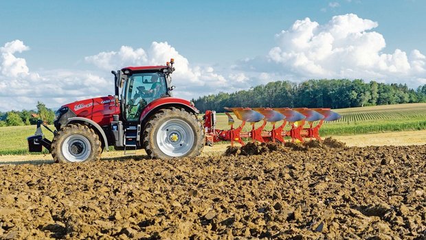 Der Servo 4000 gilt bei Pöttinger als der Anbaudrehpflug der neuen Generation. 