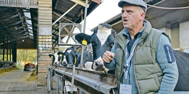 Rainer Scharrer ist selbst Mitglied bei den European Dairy Farmers. Auch er will auf seinem Betrieb die Kosten weiter optimieren.(Bild jba)
