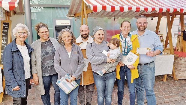 Alle Chutney-Finalist(innen) gehörten am Herbst- und Erntefest in Frauenfeld zu den Gewinnern und freuten sich über die Preisvergabe.