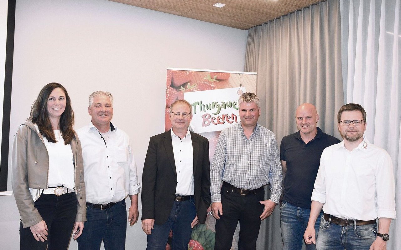 Der Vorstand der Vereinigung Thurgauer Beerenpflanzer (v. l. n. r): Melanie Knup, Urs Wehrle, Präsident Philipp Engel, Martin Egger, Andreas Eberle und Matthias Müller. 