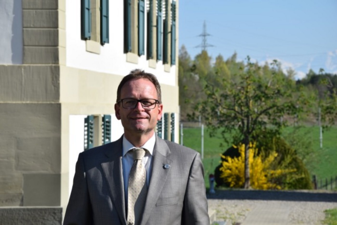 Daniel Meyer ist spezialisiert im Marketing und führt nun das Ruder bei Emmental Switzerland. (Bilder jba)