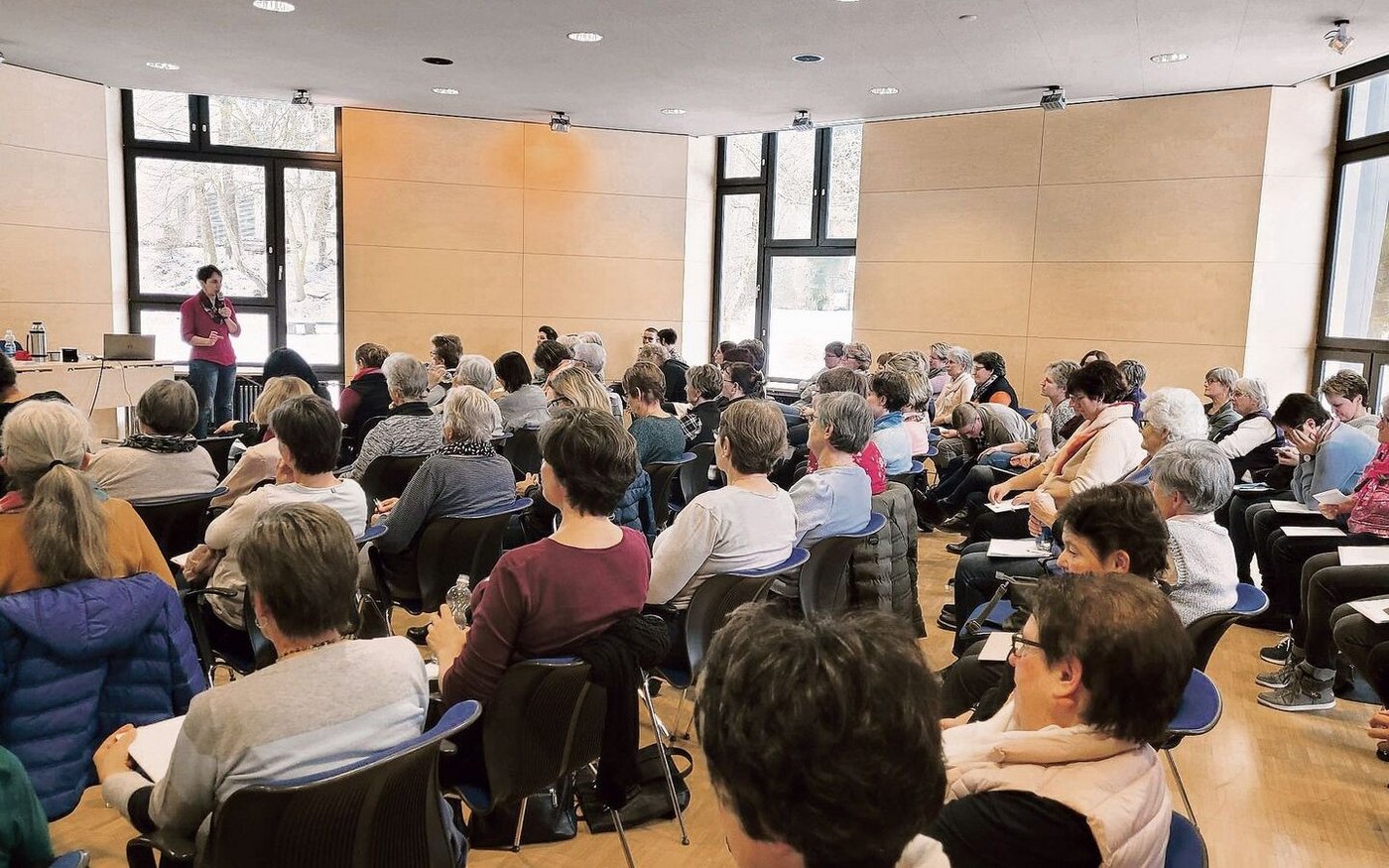 Während zweieinhalb Tagen nahmen über 140 Schwyzer Bäuerinnen an der Weiterbildung teil.