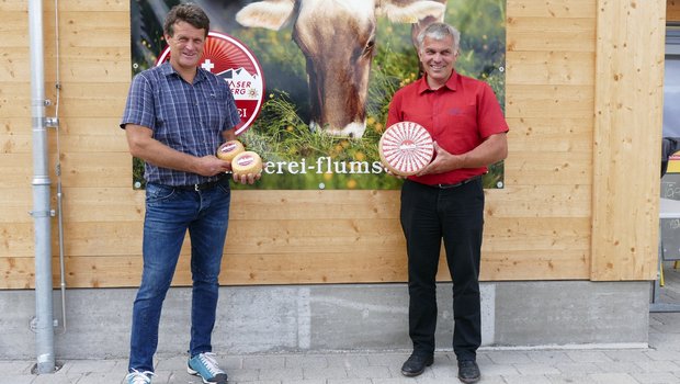 Das sind die Gewinner: Die Käserei Alp Tannenboden aus Flumserberg. (Bild Emmental Versicherung)