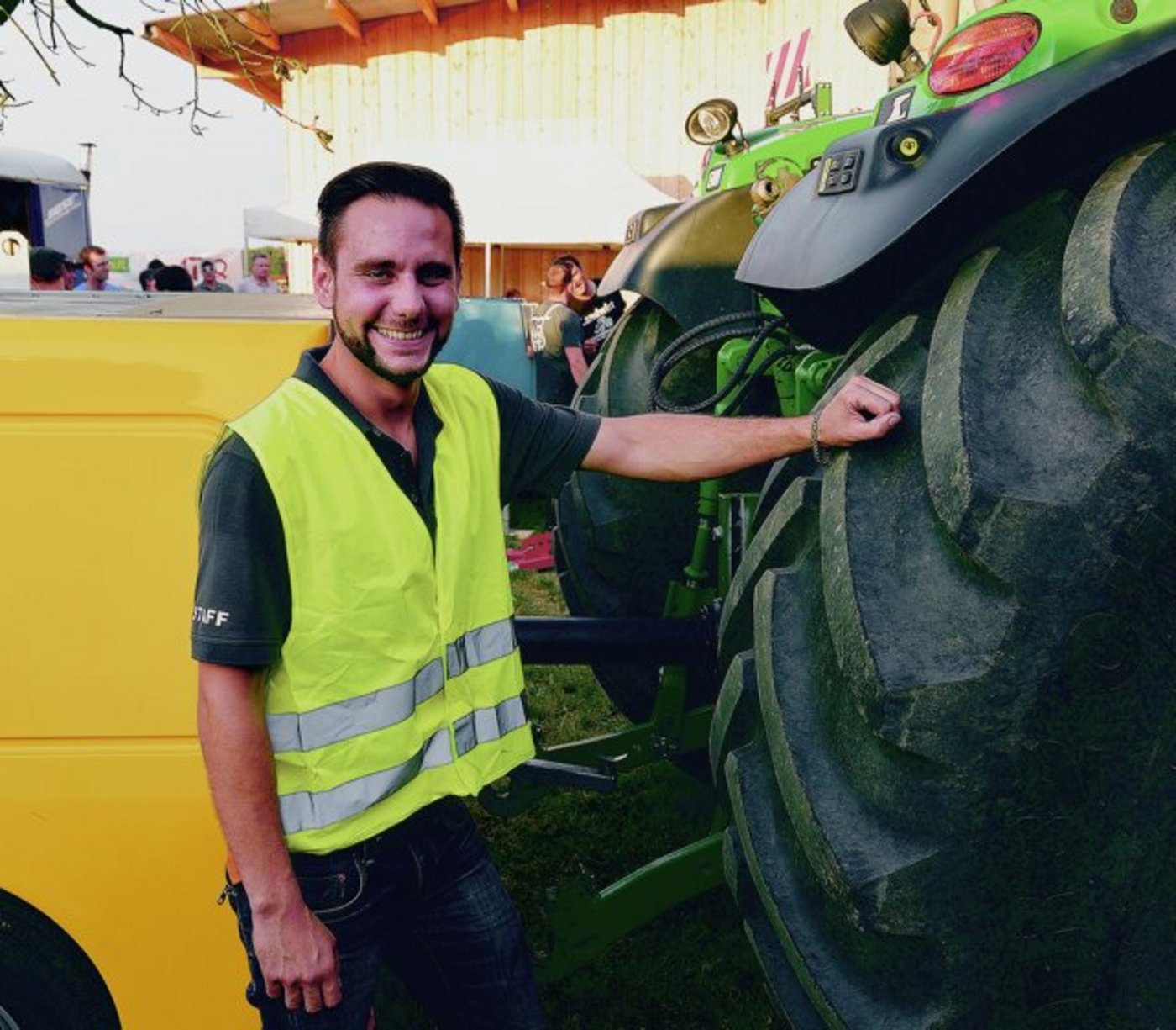 Adrian Bärtschi organisierte zusammen mit vier OK-Kollegen das Zapfwellenfest vom 3. September in Wangenried. (Bilder Beat Schmid)