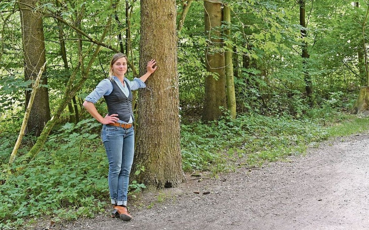 Seit Anfang Juni ist Anja Leser die neue Geschäftsführerin der Berner Waldbesitzer. Die angehende Jägerin stammt aus einer Familie, in der Forstingenieure keine Seltenheit sind. 