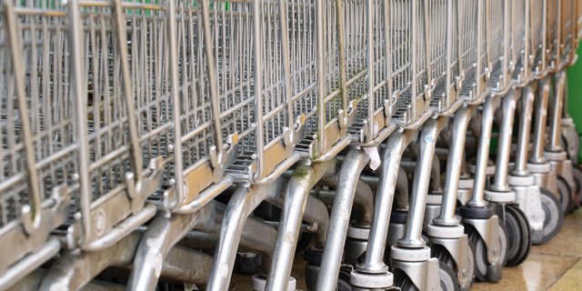 Zwar wirken noch verschiedene Faktoren abschreckend, Lebensmittel werden aber heute wieder gerne ennet der Grenze eingekauft. (Bild Pixabay)