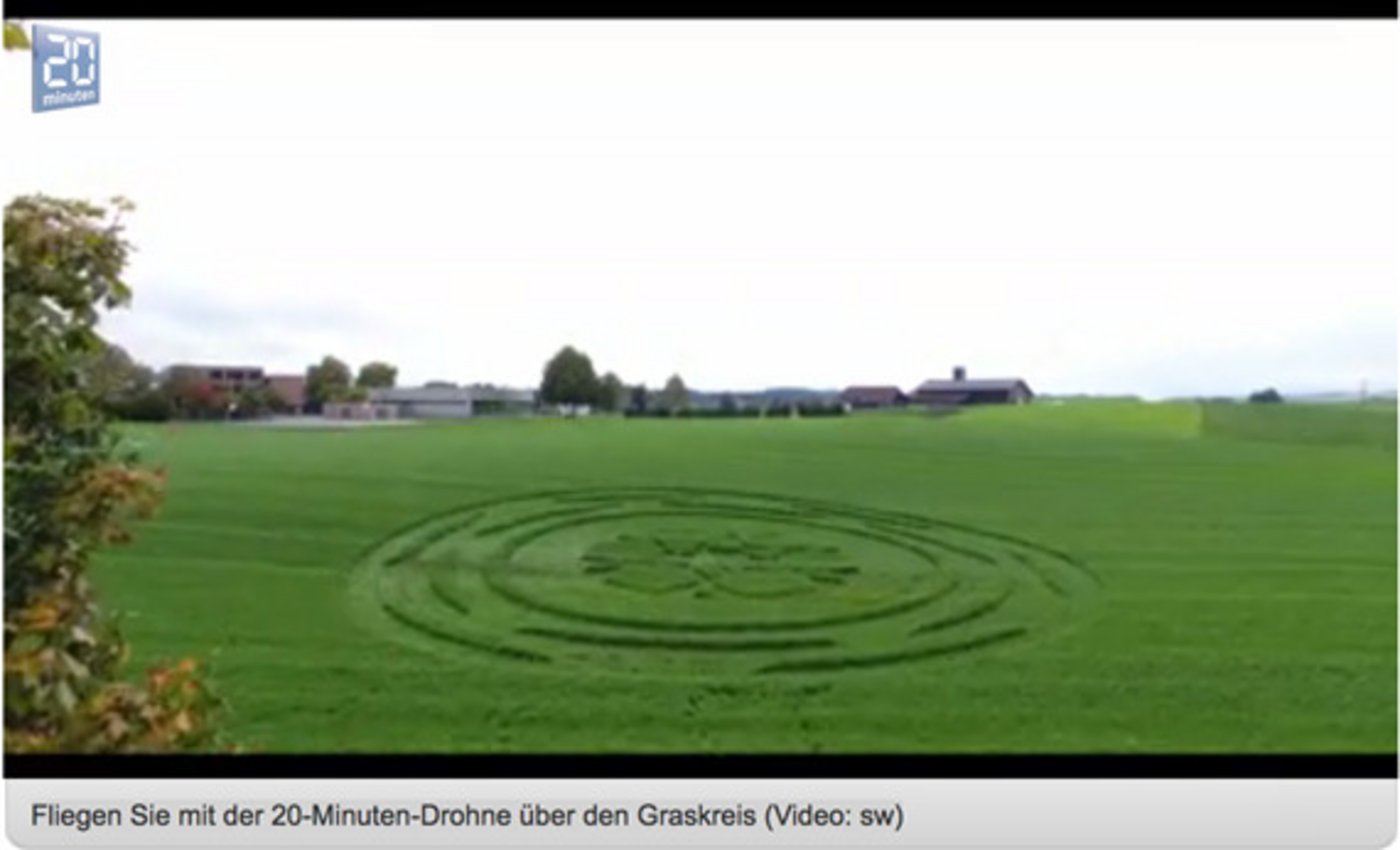 Platz 6: Ein mit einer Drohne aufgenommenes Video zeigt den Graskreis in Zollikofen BE in voller Pracht. (Bild Screenshot 20 Minuten) 