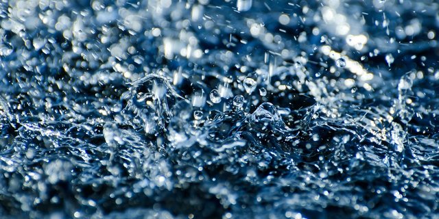 Heftige Gewitter traten hierzulande an die Stelle des Frosts, der gemäss Volksmund an den Eisheiligen vorherrschen soll. (Bild Pixabay)