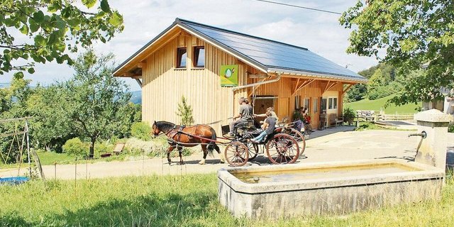 Mit 56 ha Ackerbau, 40 Mutterkühen und 20 Ziegen ist die Ferme De Cerniévillers kein kleiner Betrieb.