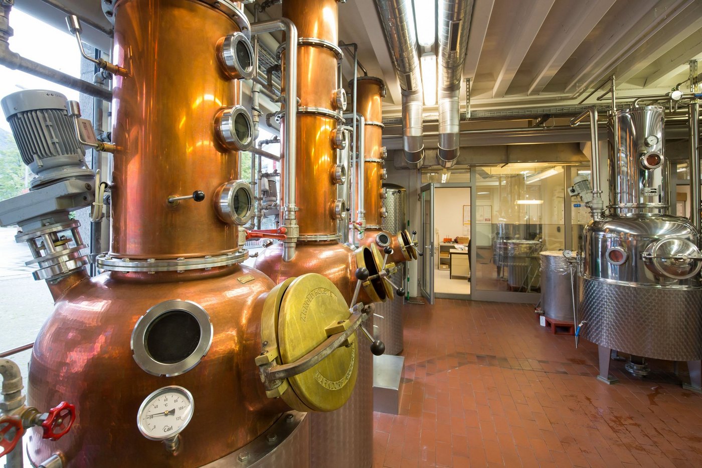 Anstatt in die Brennerei sollen die Kirschen in die Konserven. (Bild Schweizer Brenner)