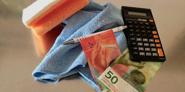 Zukünftig werden Bäuerinnen mehr Lektionen in Recht und Betriebslehre bekommen. (Symbolbild et)