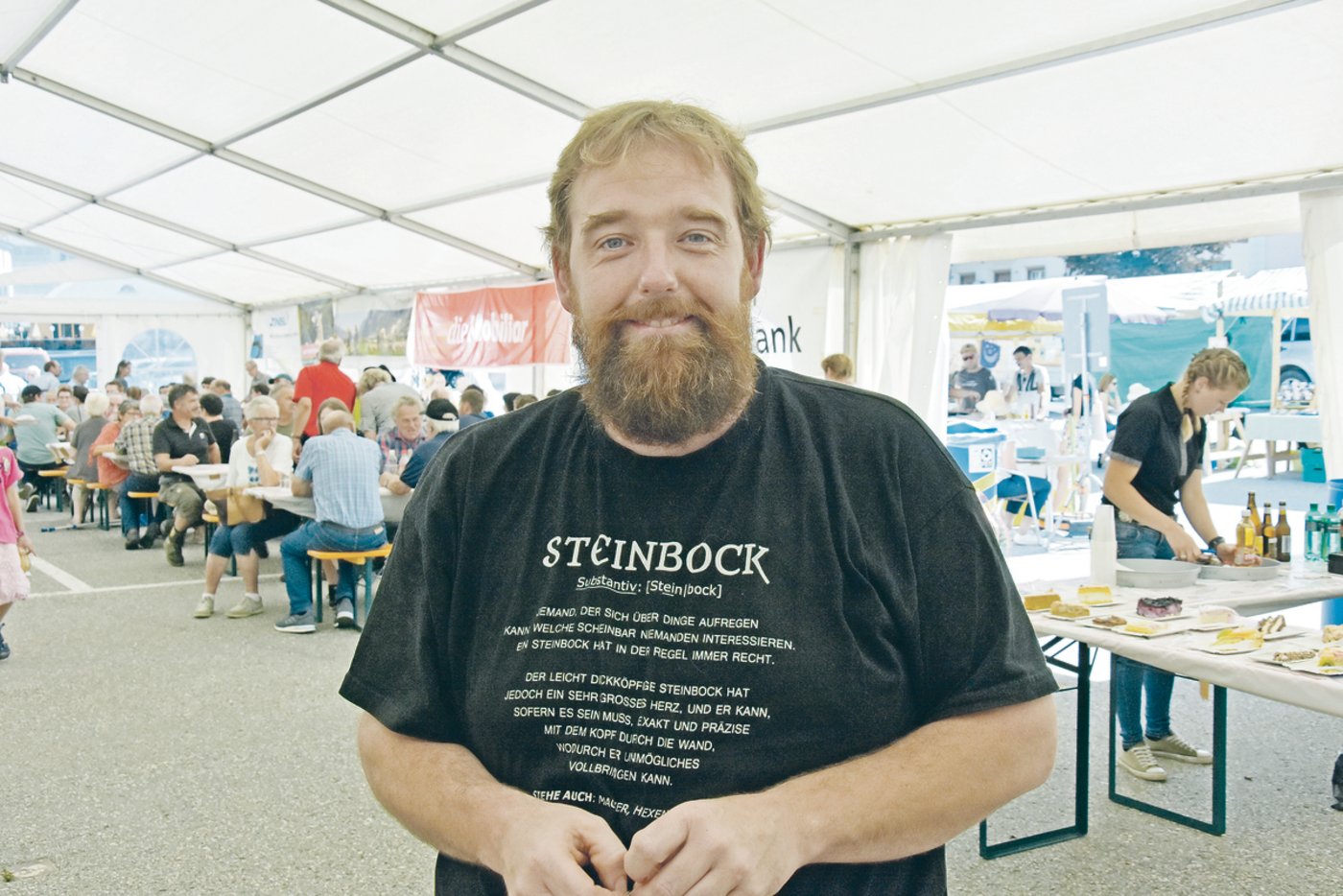 Lucas Bass war Zusenn auf der Alp Ruschein. Um z Alp gehen zu können, nimmt er jeweils unbezahlten Urlaub.