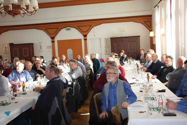 Zahlreich erschienen die Mitglieder des Bernischen Landtechnikverbands zur Generalversammlung. (Bilder aw)