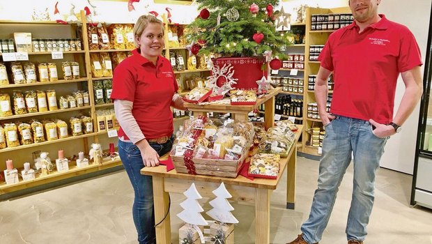 Corinne und Franz Schuler stecken viel Herzblut in die Vermarktung ihrer Produkte. Ihr Hofladen wurde zum schönsten der Schweiz gekürt. 