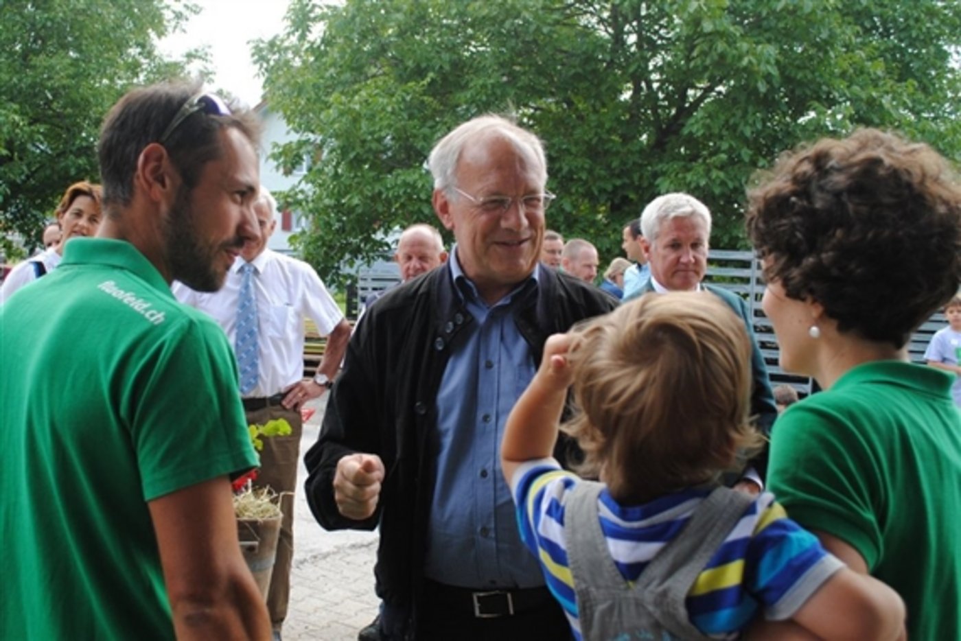 Der Landwirtschaftsminister Johann Schneider-Ammann ist immer wieder am 1.-August-Brunch anzutreffen. (Bild Franz Philipp)