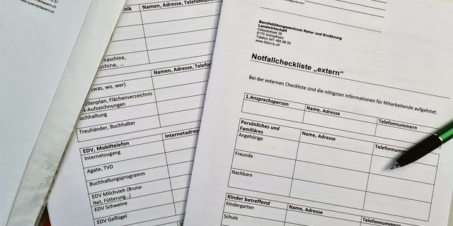 So könnte eine Checkliste aussehen. Am besten erstellt jedes Betriebsleiterpaar gemäss den individuellen Bedürfnissen eine eigene Liste für seinen Betrieb.(Bild fj)