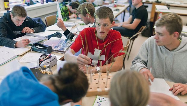 Wie viele Fachrichtu Wie viele Fachrichtungen zum Biolandbau braucht es in der Grundbildung? Braucht es gar eine eigene Ausbildung? Zu Fragen wie diesen sind die Meinungen geteilt.
