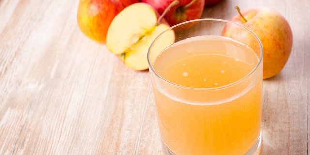 Die Auswahl an alten und neuen Apfelsorten in der Schweiz ist riesig. Damit die Wahl nicht zur Qual wird beim finden des richtigen Apfel, gibt es Hilfsmittel. (Symbolbild Fotolia)