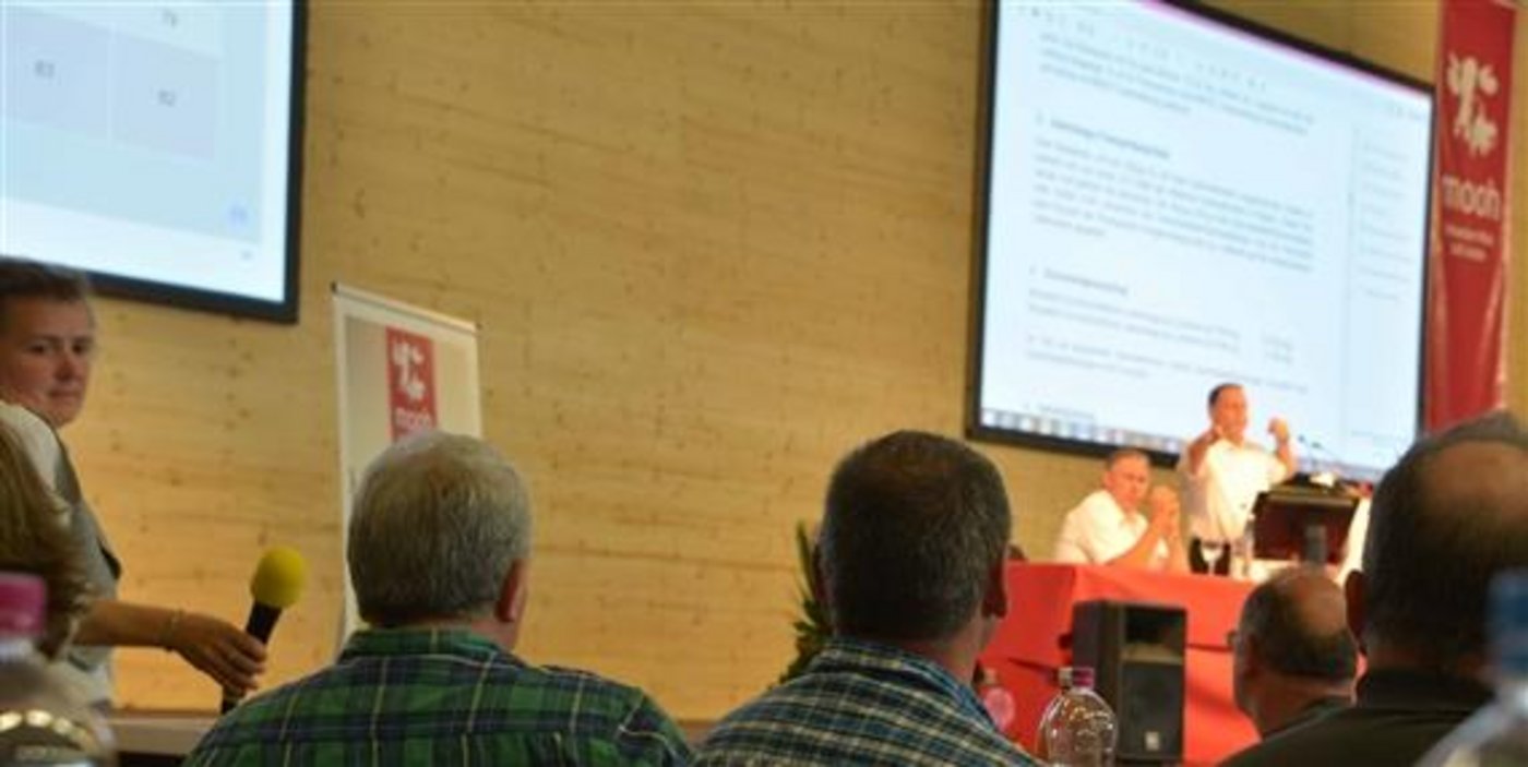 Schon bei der Gründungs-DV im Juni 2016 gab es verschiedene Diskussionspunkte. Dass Mooh nun den Prolait-Industriemilchverkauf übernimmt, war damals aber noch kein Thema. (Bild BauZ)