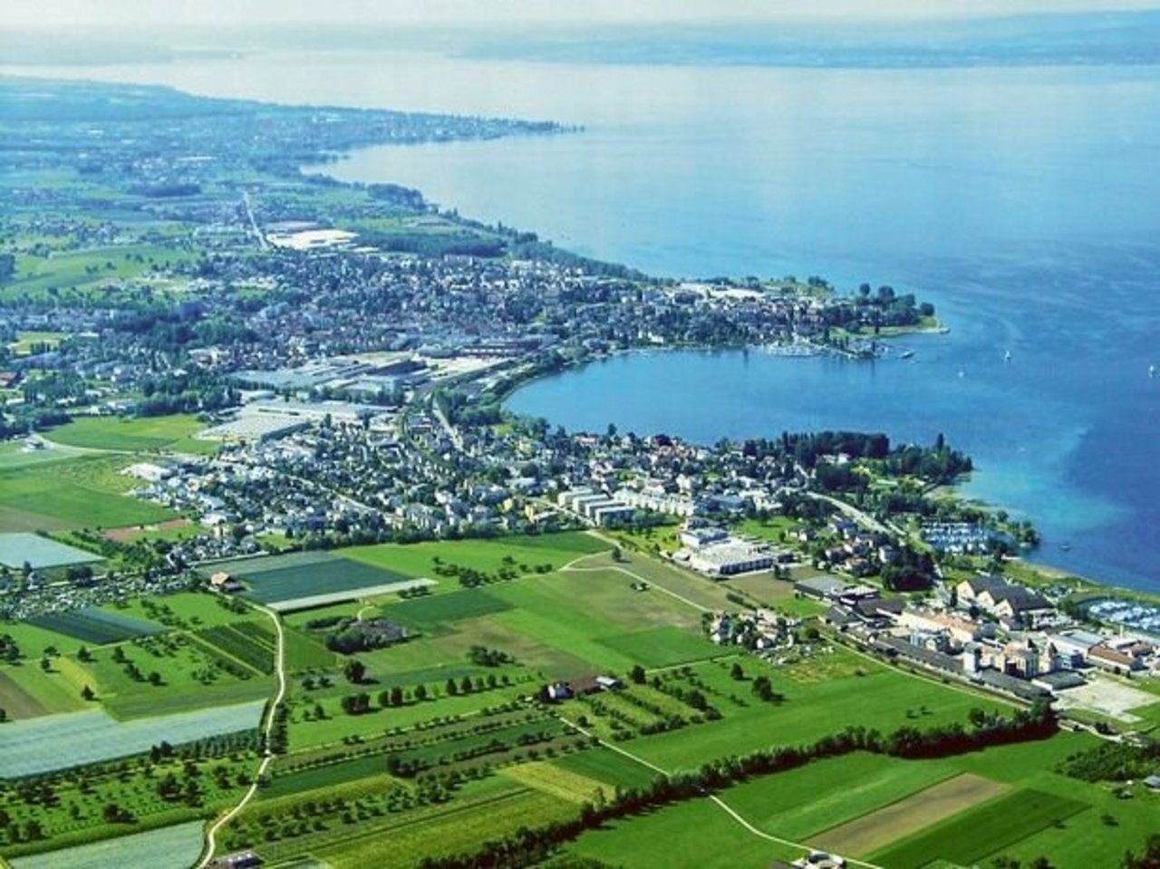 Die grossen Seen im Kanton St. Gallen (im Bild der Bodensee) speichern Energiemengen, die genutzt werden können.