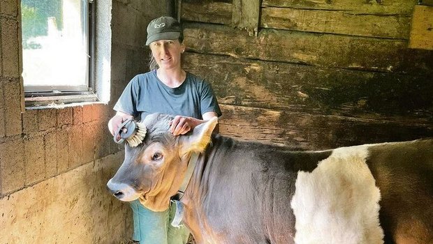 Vom Eventmanagement in den Stall, Jolanda Murer macht der Kontakt zu Tieren Freude.