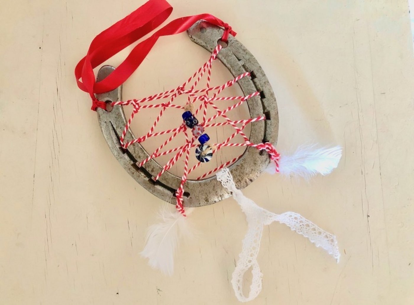 Sorgt für einen guten Schlaf: ein Traumfänger. (Bild et)