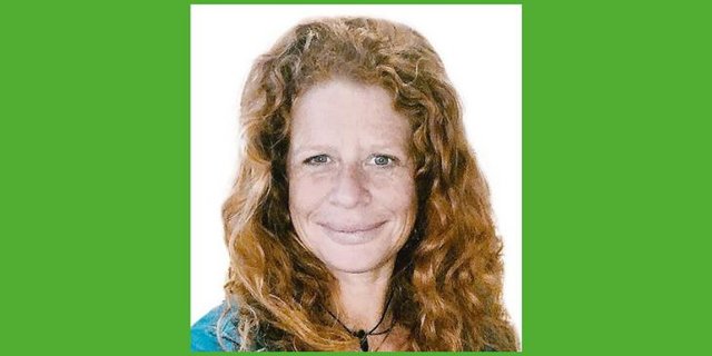 Michèle Huber ist gelernte Landwirtin mit Fachrichtung Bio und Permakultur.