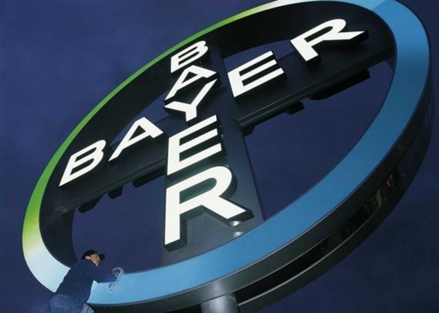Bayer zeigt Transparenz und veröffentlicht online die Zusammenfassung von 300 Studien zu dem umstrittenen Unkrautvernichtungsmittel Glyphosat. (Bild Bayer)