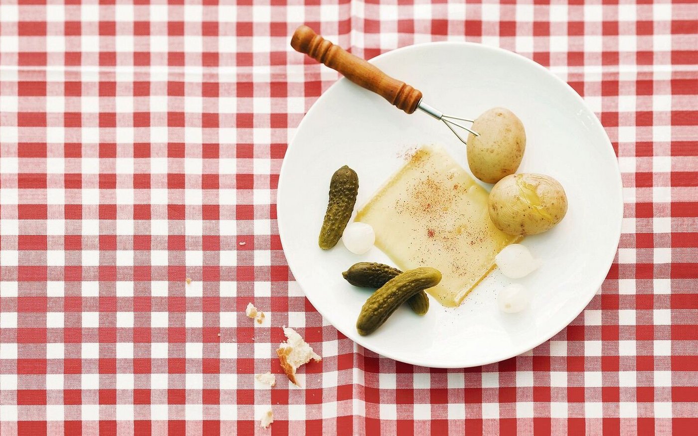 Für Raclette und andere Silomilch-Käse ist es schwieriger geworden, den Rohstoff Milch zu besorgen.