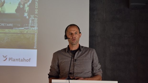 Claudio Müller ist Geschäftsführer des Maschinenrings Graubünden und Mitglied der Projektgruppe Klimaneutrale Landwirtschaft Graubünden. (Bild sgi)