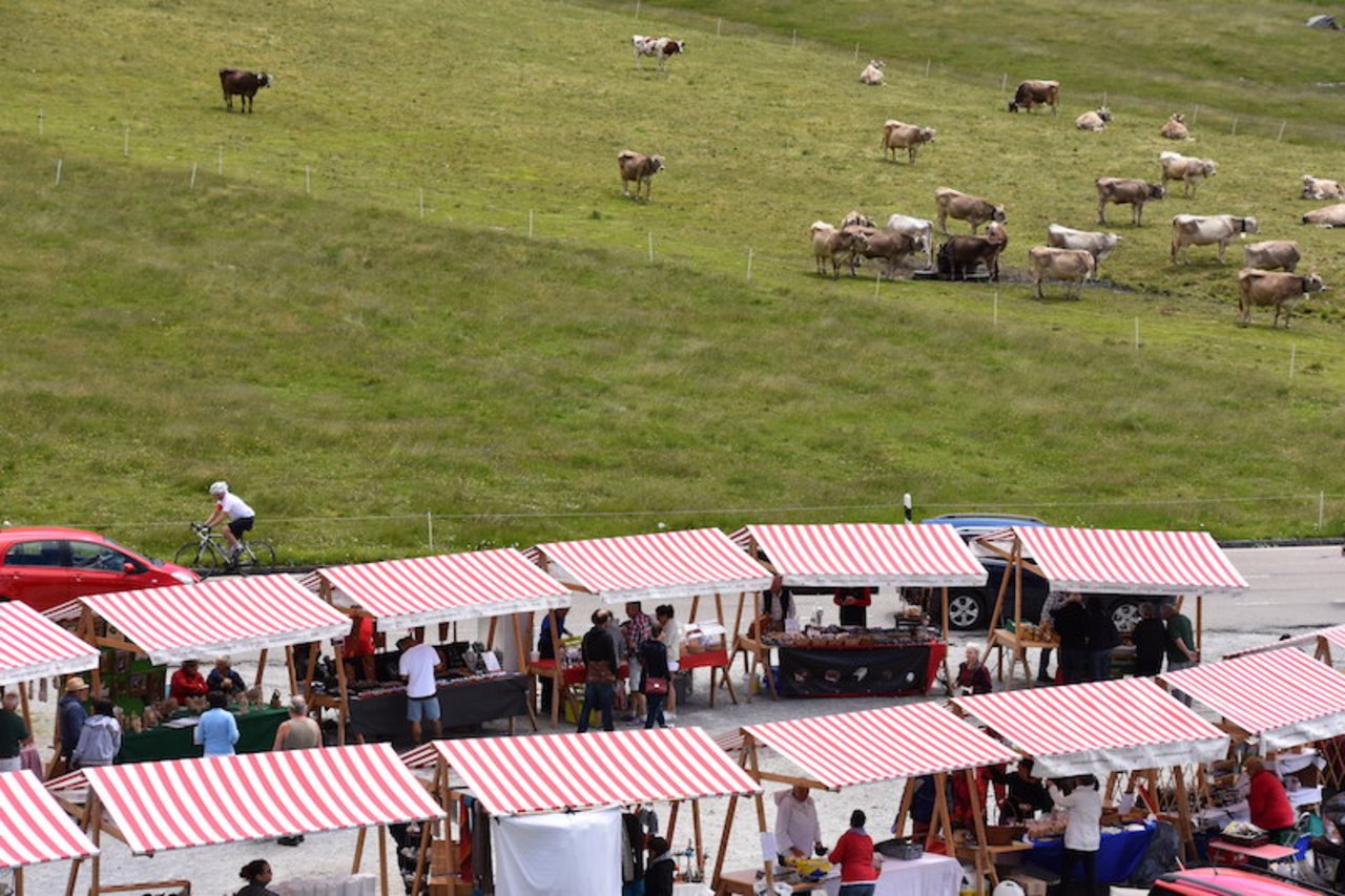 Der Alpinavera Passmarkt vom Sonntag, dem 7. Juli, findet nach Angaben der Veranstalter aufgrund von schlechten Wetteraussichten nicht statt. (Bild zVg)
