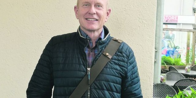 1989 übernahm Hermann Brenner die Leitung der Fachstelle Pflanzenschutz und Ökologie und 17 Jahre später zusätzlich die Leitung des Bereichs Acker- und Futterbau. Kürzlich ist er nun in den Ruhestand getreten. (Bild stü)