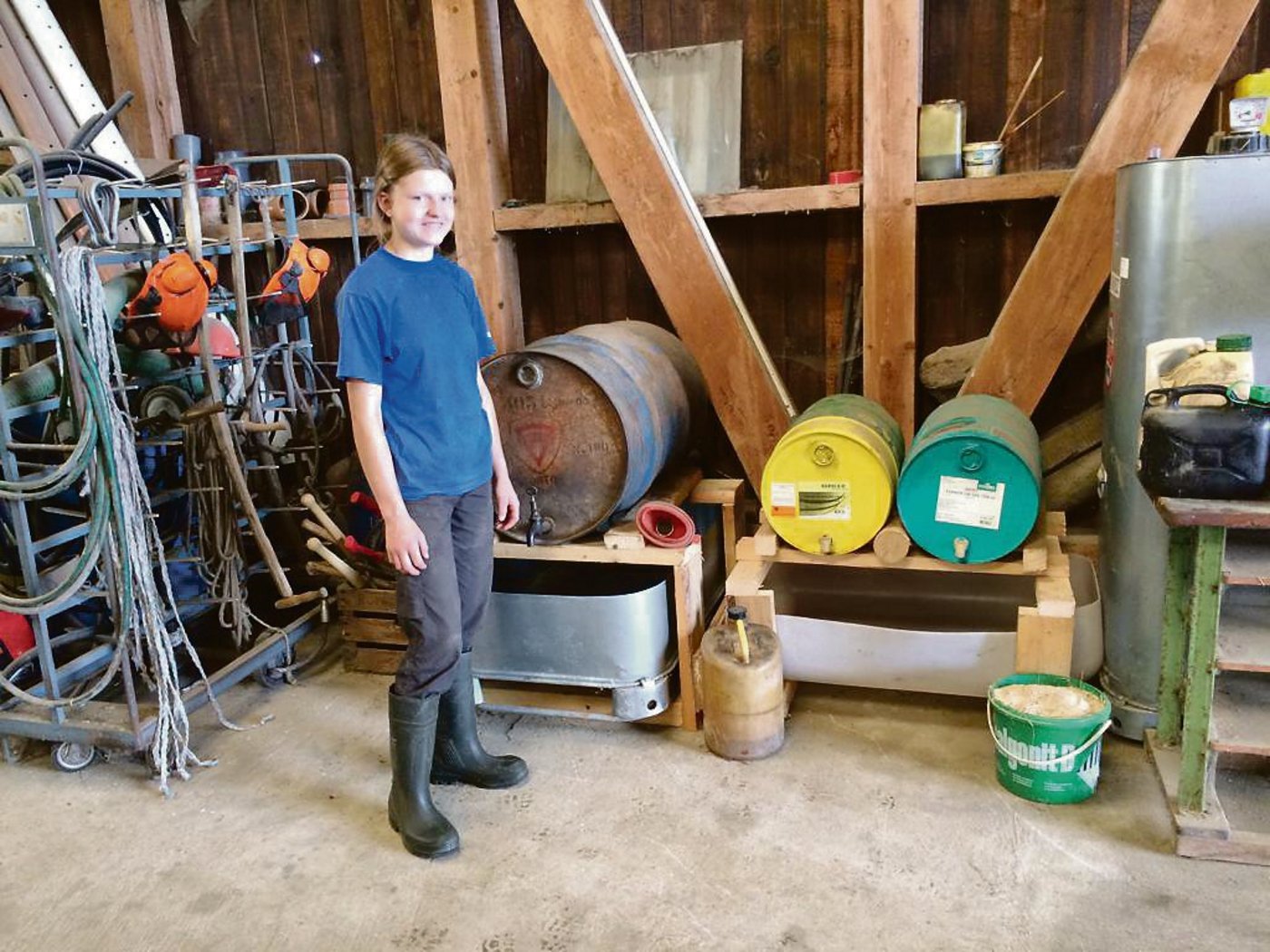 Mirjam Schnider aus Flühli LU macht ihr 1. Lehrjahr zur Landwirtin auf dem Lehrbetrieb von Hans Bucher in Bühl LU. (Bild zVg)