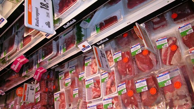 Der Fleisch-pro-Kopf-Konsum ist im letzten Jahr leicht angestiegen. (Bild: BauZ)