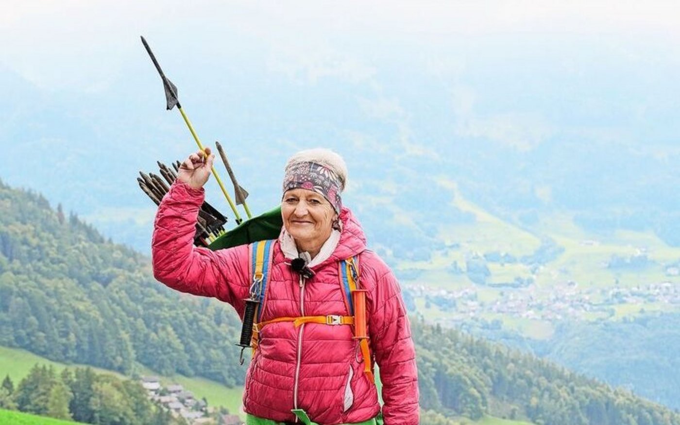Fast wie ein Indianerhäuptling im Westernfilm: Helena Thoma hat den nächsten Pfahl stets griffbereit.