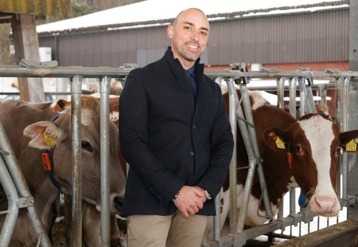 Nach seinem Postdoc in Deutschland kehrte Joël Bérard 2013 als Oberassistent und Gruppenleiter des Arbeitsgebietes «Nachhaltige Tierernährung, alpine landwirtschaftliche Systeme und Lebensmittelqualität» in die Schweiz an die ETH Zürich zurück. (Bild Agroscope)