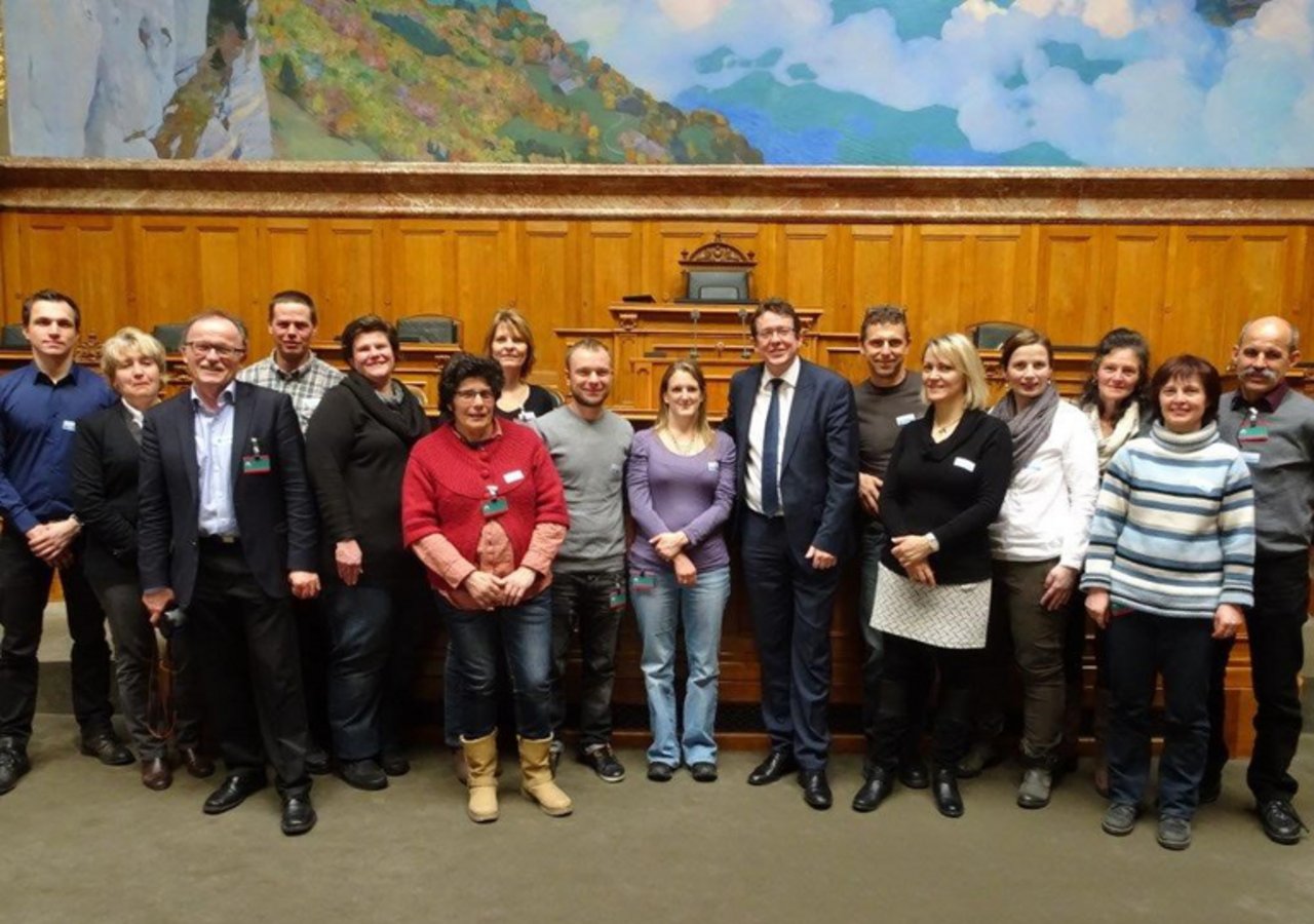 In Bern wurden die Teilnehmerinnen und Teilnehmer von Nationalrat Albert Rösti durchs Bundeshaus geführt. 