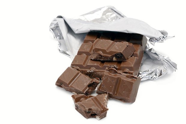 Milch und Zucker sind wichtige Bestandteile von Schweizer Schokolade und die Süssigkeit ist daher für beide Branchen wichtig. (Bild Pixabay)