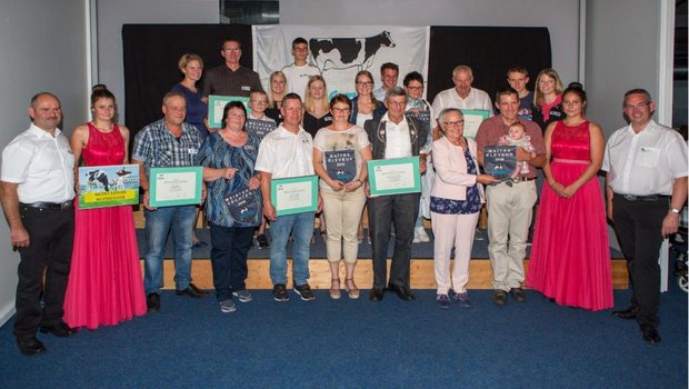 Fünf neue Meisterzüchter wurden an den Holstein Awards geehrt. (Bild Holstein Switzerland)