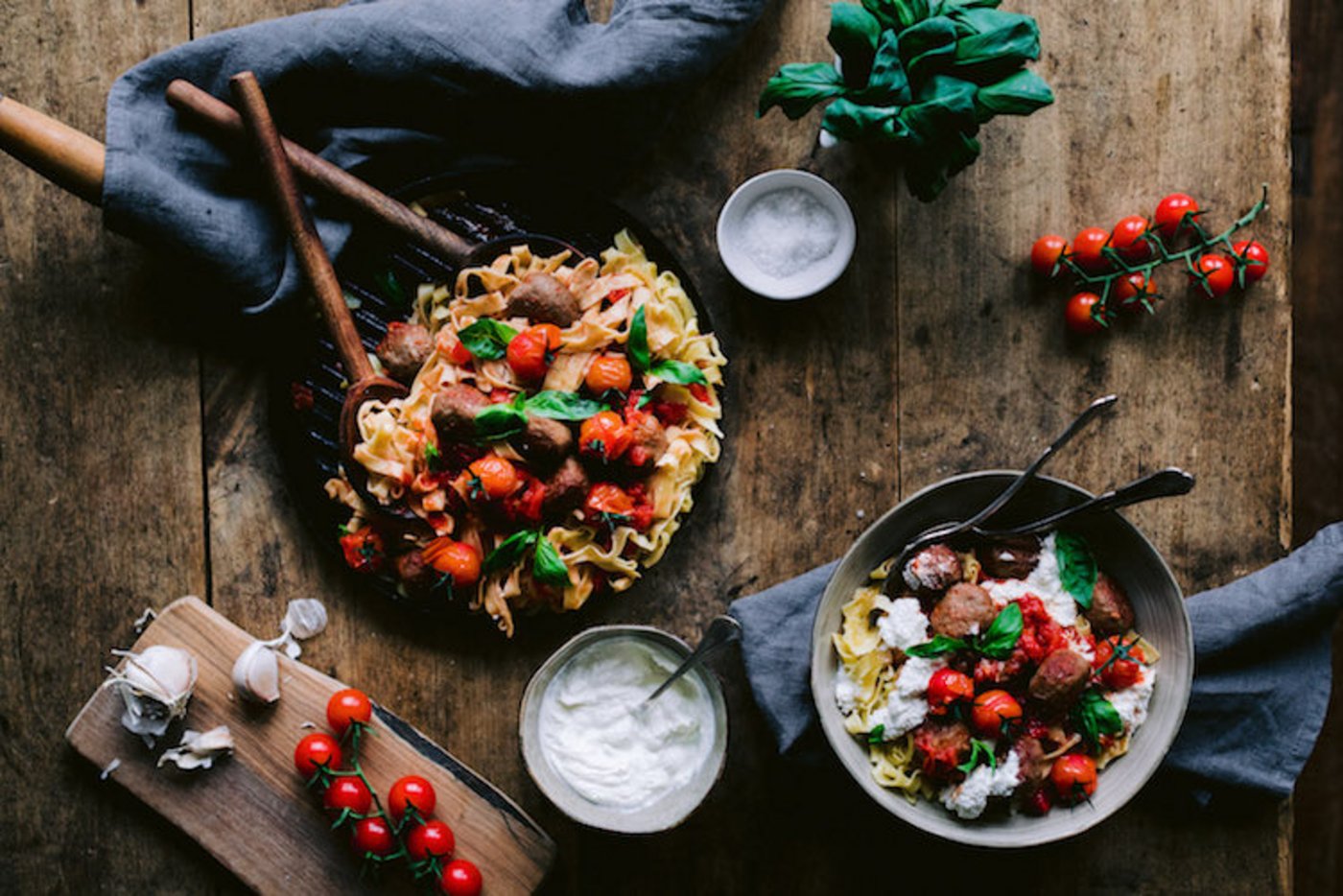 Tagliatelle mit Hackfleischbällchen und Ricotta