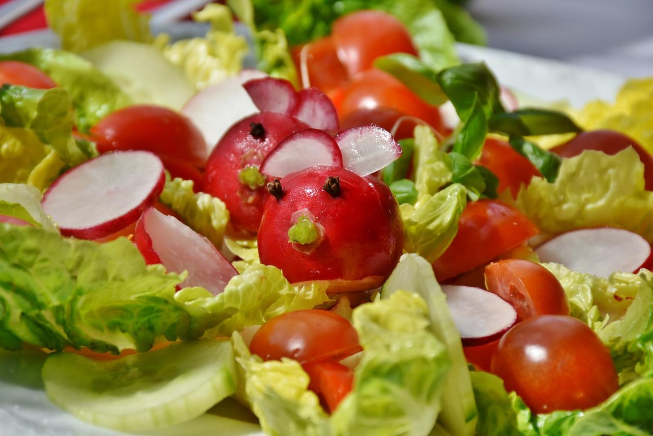 Ein Vorteil des Eisbergsalats ist seine im Vergleich zu anderen Salatsorten lange Haltbarkeit. (Bild lid)